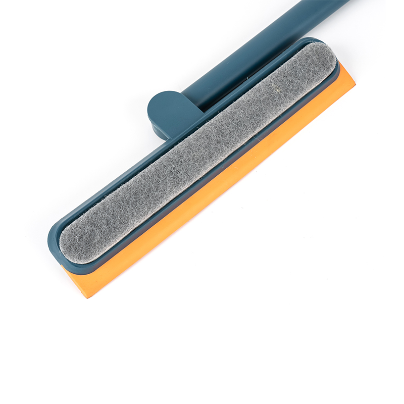 Brisač s dugom ručkom za čišćenje kupaonice, prozora i podova