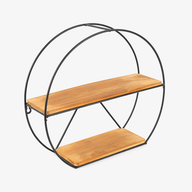 Zlatna zidna polica i viseća košara za kuhinju